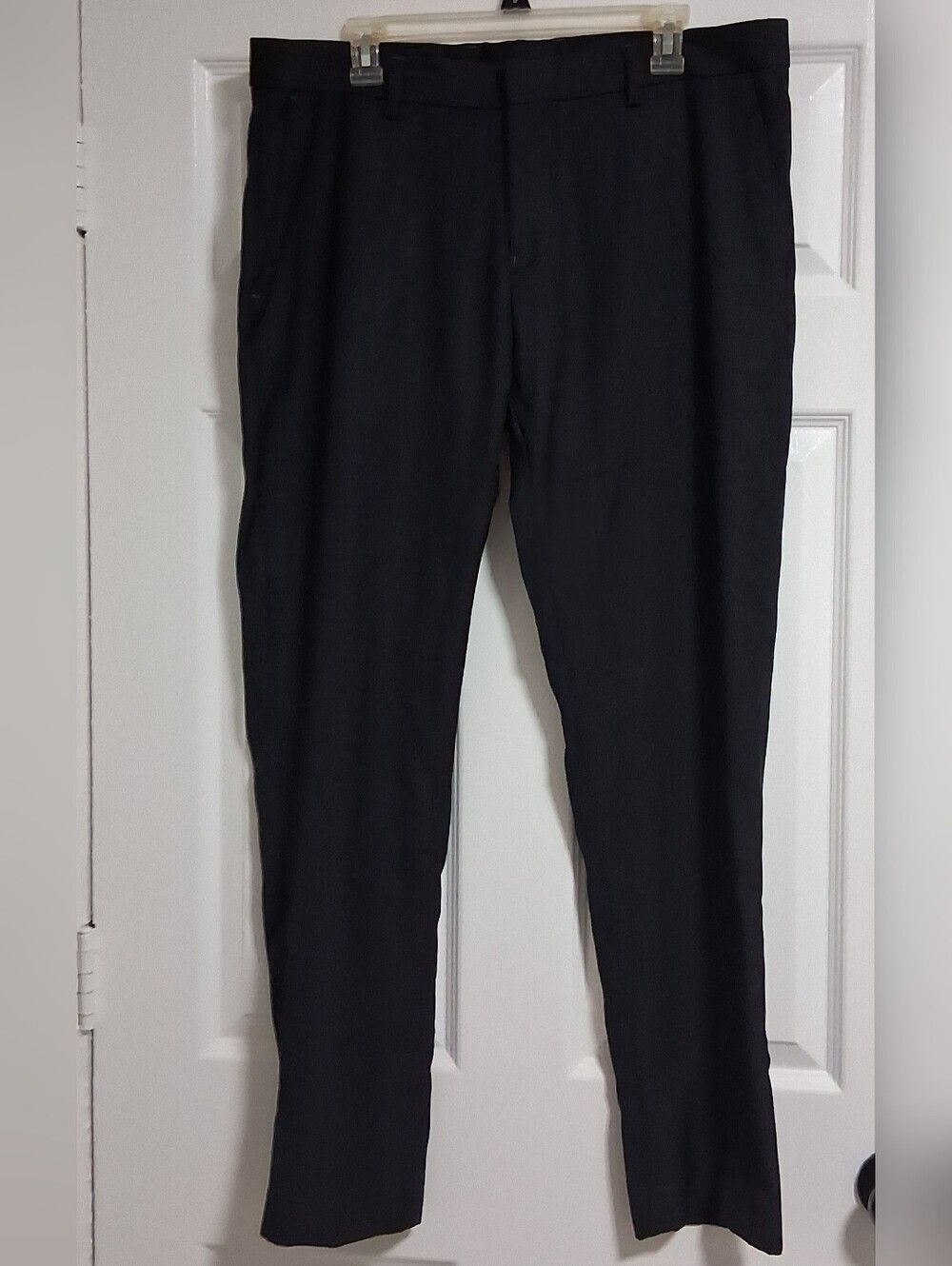 Vittorino Black Men’s Chinos - Slim Tailored Style Size 38. Inseam 32.
